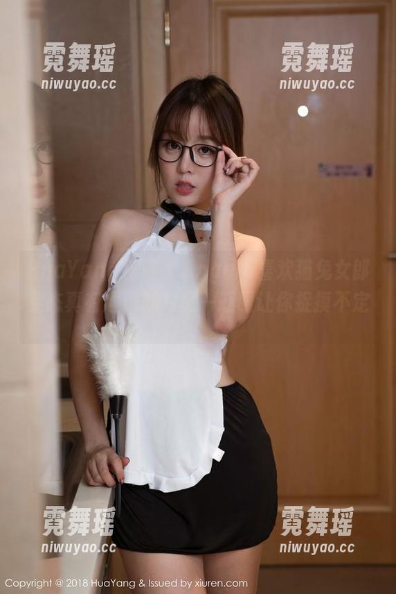 HuaYang花漾-Angela喜欢猫 HuaYang花漾 - Angela喜欢猫兔女郎姿态真有趣,照片里一眨眼让你捉摸不定。