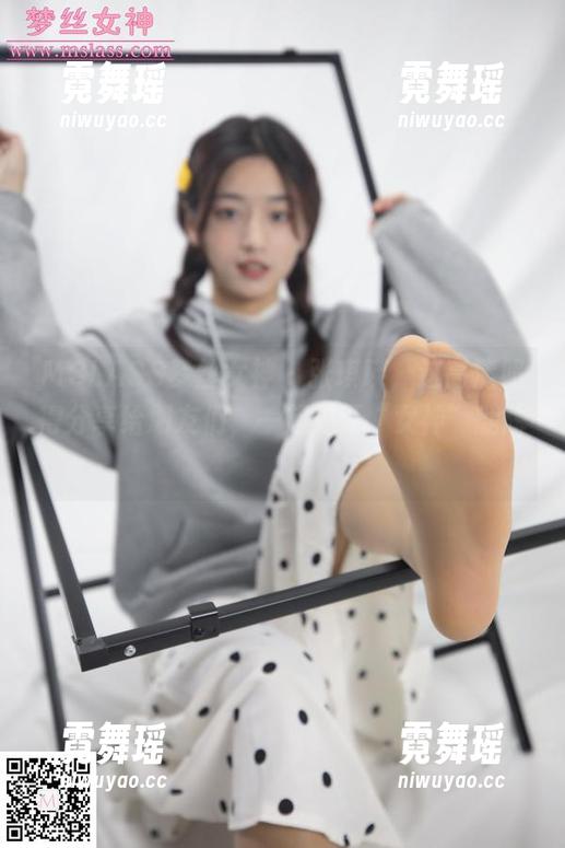 MSLASS梦丝女神-张琪瑛 MSLASS梦丝女神 - 张琪瑛,这高清照得分享给朋友们,一起见证“女神”翻牌!
