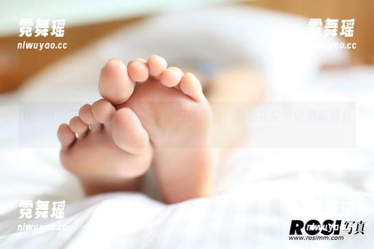 ROSI-杨晨晨 ROSI - 再来一波!杨晨晨的在线作品,居家其实可以很有范儿。