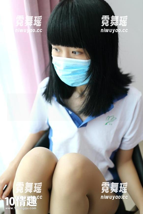 ROSI口罩 ROSI的蕾丝底裤写真,看完这一页,我的内心起伏好大。