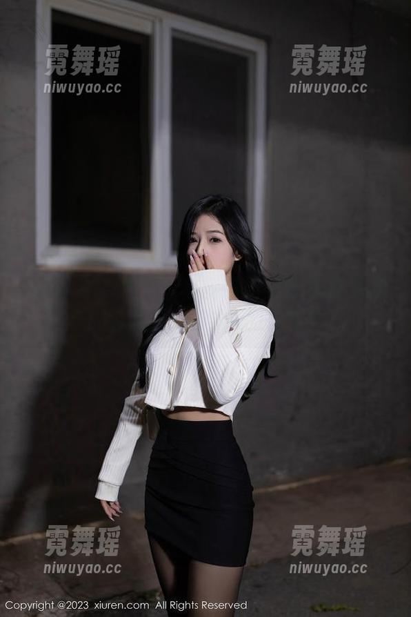 Xiuren秀人网-唐安琪 Xiuren秀人网 - 唐安琪旗袍写真集-传统与趣味双拼,资源找我就对了!