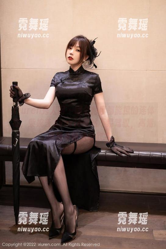 Xiuren秀人网-柴婉艺Averie Xiuren秀人网 - 哪个角度都能撩的连体衣,柴婉艺Averie果然不易驾驭,高清作品集请自助欣赏。