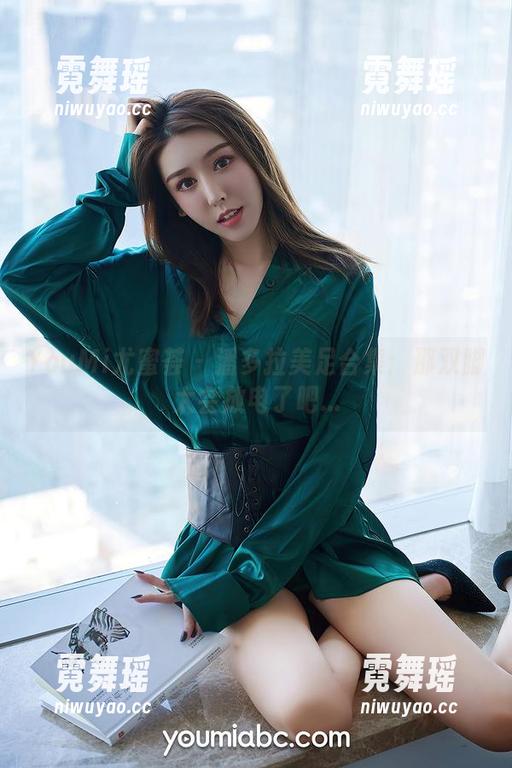 YouMi尤蜜荟-潘多拉 YouMi尤蜜荟 - 潘多拉美足合集:那双脚太会放电了吧...
