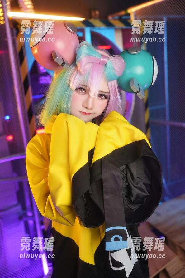 “再不认真看sally多啦雪的初音未来比基尼就赶不上了，快放大你的视线！”——原图统统在这。