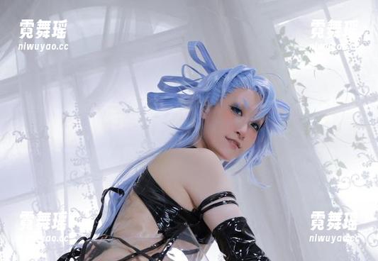 北哥完全OK 壁纸里的北哥完全OK短裙合集,真让人想多看几眼!