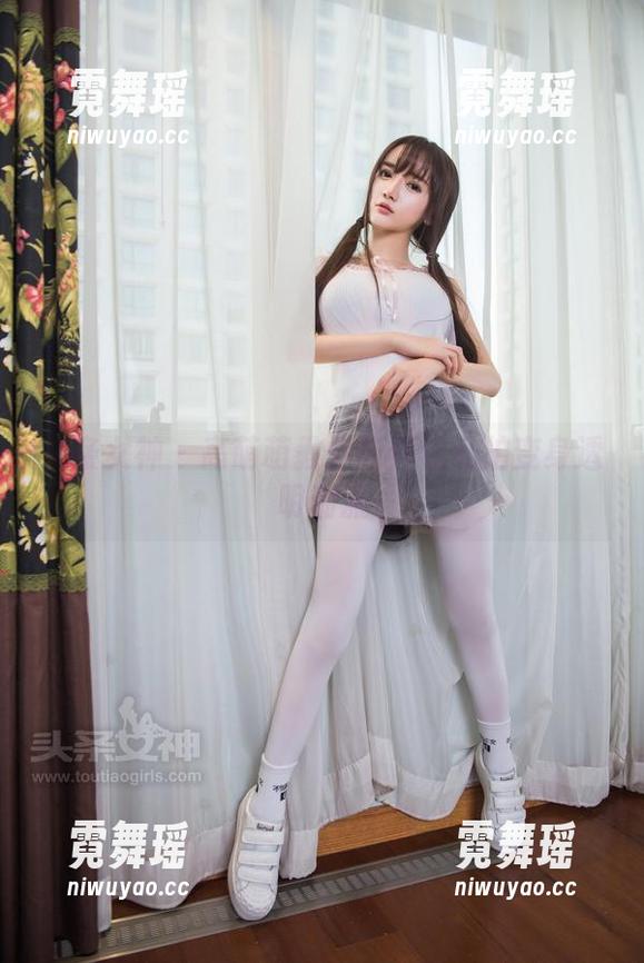 头条女神-高萌萌 头条女神 - 高萌萌教你如何让私拍变身透明潮流