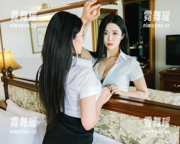 普美Bomi(보미)的学姐cos，一下就能下载，敢不敢试试？