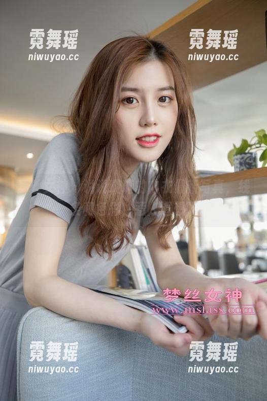 梦丝女神 - 说说璇璇的内衣最新写真，线条和色彩，惹人遐想呢