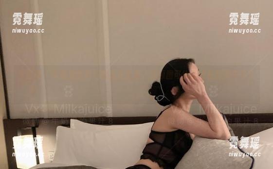 牛奶里的果汁 微密圈 - 牛奶里的果汁的泳衣全集,这原图可比你想象的精彩多了!