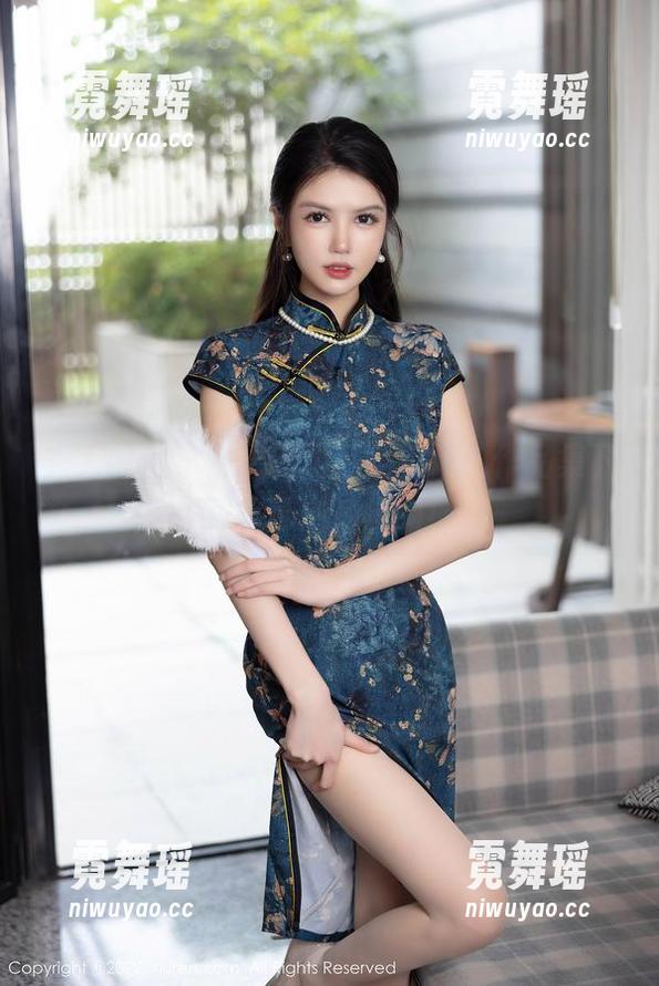 秀人网-小逗逗 秀人网 - 小逗逗的比基尼秀场,作品集下载了可别后悔呦!