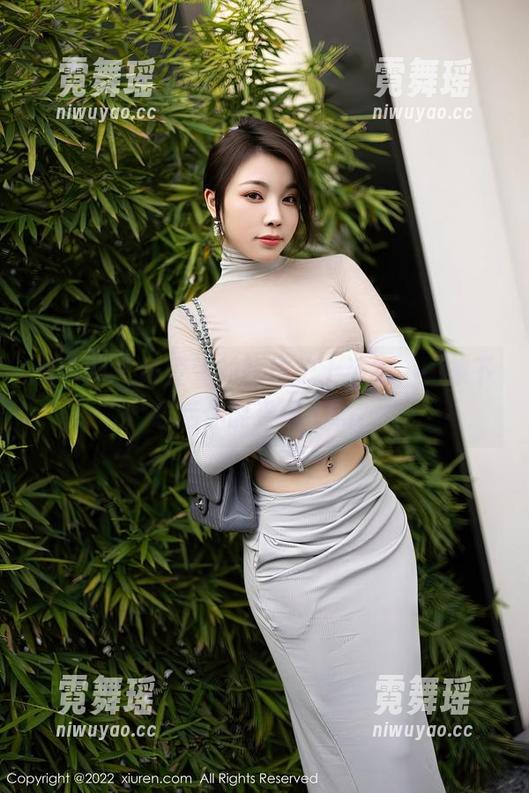秀人网-陆萱萱 秀人网 - 陆萱萱的轮椅护士姿态,图集下载后你能受得了吗?
