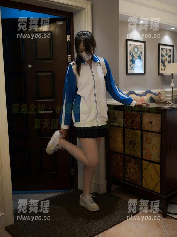 紧急企划-小恩 紧急企划 - 小恩的泳装写真,似乎在说“夏天别走,请再热闹一下!”