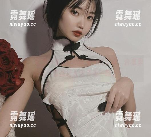 纪念小小v 微密圈 - 纪念小小v的黑丝兔女郎写真,合集里的每一张都让人想多看一眼。