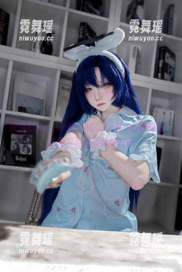 纸悦Etsu_ko 纸悦Etsu_ko的KAGUYANO水野莉莉,美图加到想舔屏的程度