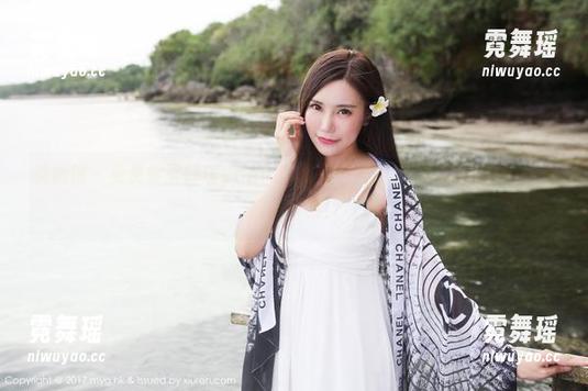 美媛馆-王馨瑶yanni 美媛馆 - 免费拿王馨瑶yanni的比基尼图册!不过不允许带着借口离开哦!