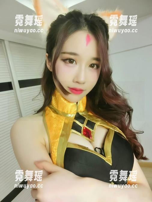 轩子巨2兔 微密圈 - 最新写真:当你发现轩子巨2兔和豹纹的完美结合,内心的暴风雨开始了!